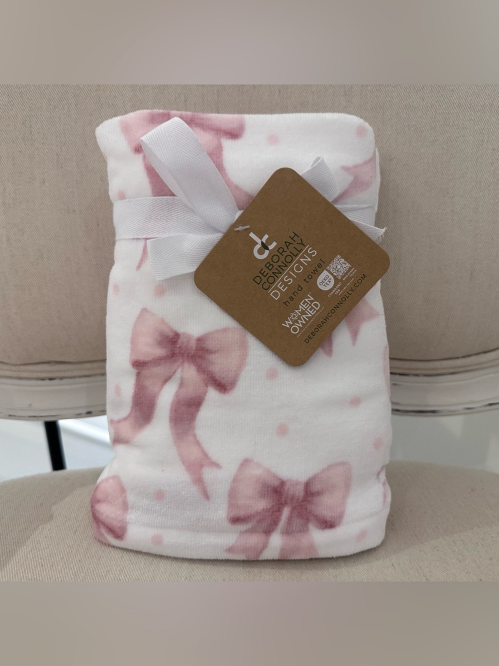 Pink Bow Ribbon Polka Dot Guest Hand Towels Set of Two NWT